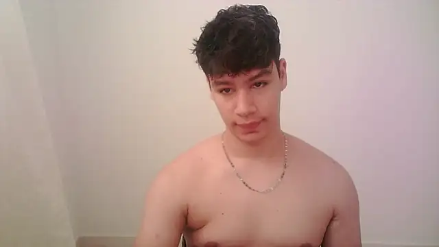 Snapshot of zeus_181 chatting on February 17, 2026, 3:19 pm zeus 181 online show from February 17, 2026, 3:19 pm