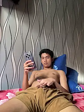 Snapshot of Demure_Asian143 chatting on October 13, 2025, 5:51 am Demure Asian143 online show from October 13, 2025, 5:51 am