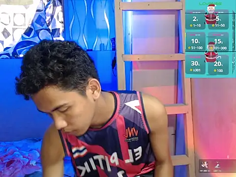 Snapshot of Demure_Asian143 chatting on November 5, 2025, 7:08 am Demure Asian143 online show from November 5, 2025, 7:08 am