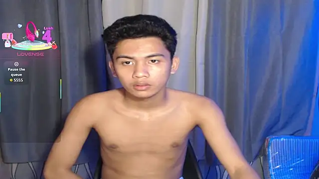 Demure Asian143 online show from December 20, 2025, 4:03 pm