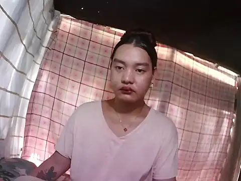 Snapshot of asian_janella chatting on November 1, 2025, 4:25 am asian janella online show from November 1, 2025, 4:25 am