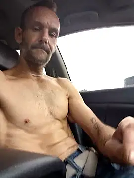 Hungwell1515 online show from October 10, 2025, 12:26 pm