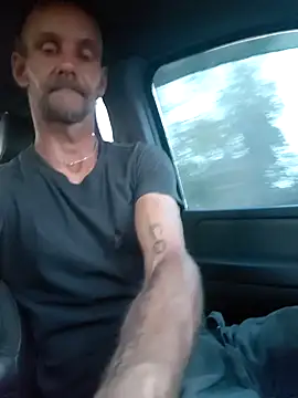 Hungwell1515 online show from February 26, 2026, 11:26 pm