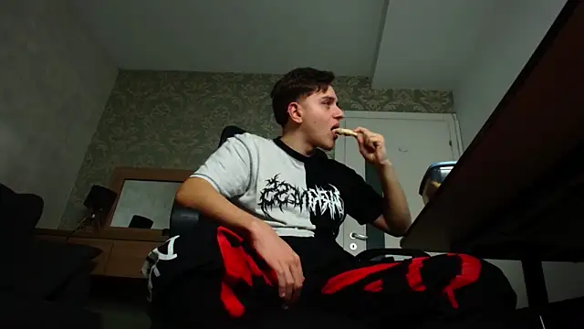 FelixStarkk online show from November 3, 2025, 5:09 am