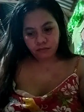 Snapshot of phoenix_1994 chatting on March 3, 2026, 10:04 pm phoenix 1994 online show from March 3, 2026, 10:04 pm