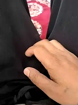 Snapshot of zorhotty chatting on November 9, 2025, 6:01 am zorhotty online show from November 9, 2025, 6:01 am