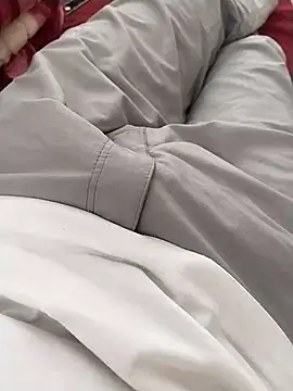 Snapshot of zorhotty chatting on February 15, 2026, 10:03 am zorhotty online show from February 15, 2026, 10:03 am