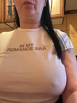 TriumphLove online show from April 2, 2026, 11:19 am