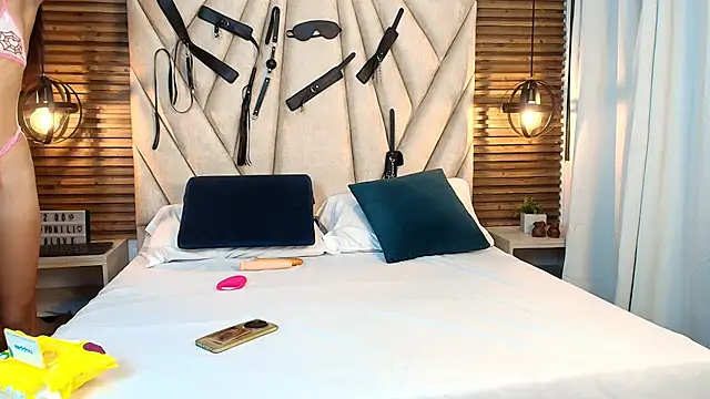 Snapshot of Cinthiabaker chatting on November 29, 2025, 11:35 am Cinthiabaker online show from November 29, 2025, 11:35 am