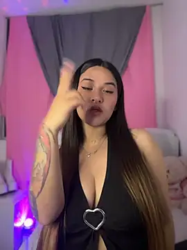 Snapshot of Linda_Bellucci chatting on July 29, 2026, 3:04 am Linda Bellucci online show from July 29, 2026, 3:04 am