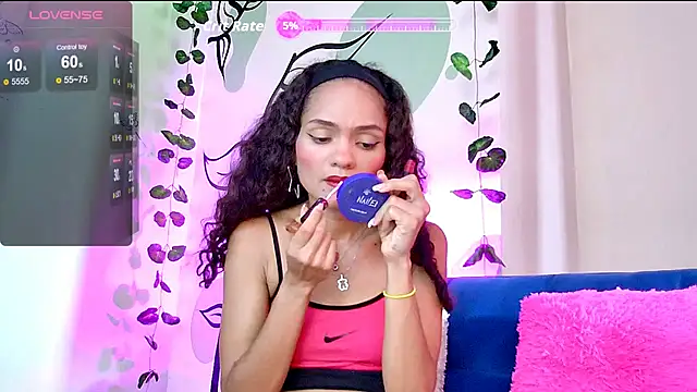 Karen Ariass online show from March 20, 2026, 1:27 pm