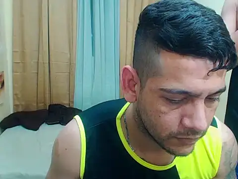 ALEEX BIGCOCK online show from September 9, 2025, 4:12 am