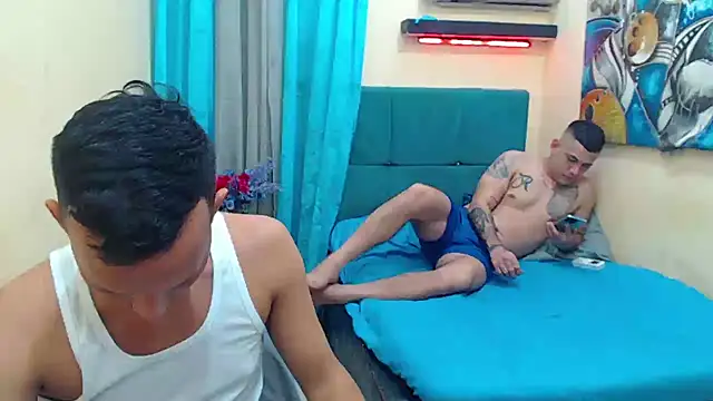 ALEEX BIGCOCK online show from September 20, 2025, 4:13 am