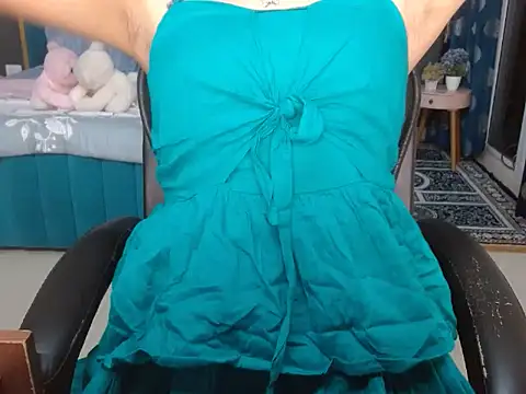 Snapshot of Urlove_lily chatting on September 12, 2025, 3:45 pm Urlove lily online show from September 12, 2025, 3:45 pm