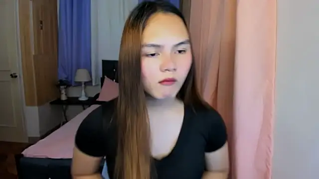 Snapshot of ameliamaureen chatting on May 12, 2026, 3:53 pm ameliamaureen online show from May 12, 2026, 3:53 pm