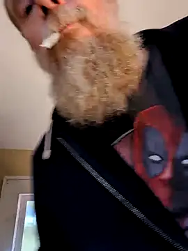 sizableunicorn7 online show from October 27, 2025, 9:30 pm