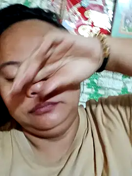 yuana25 online show from February 1, 2026, 1:15 am