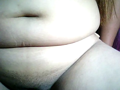 yuana25 online show from February 21, 2026, 5:52 am