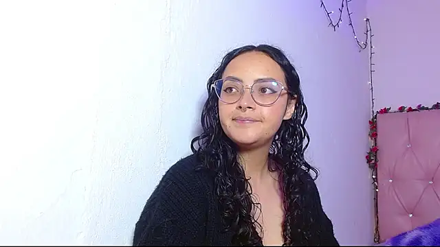 manumeow1 online show from January 17, 2026, 10:02 pm