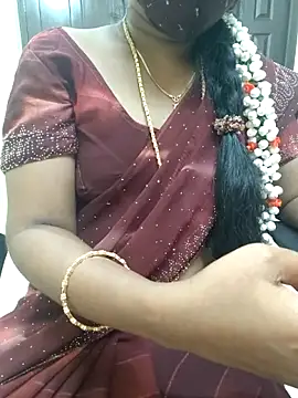 Snapshot of lolida69thamil chatting on June 15, 2026, 8:27 am lolida69thamil online show from June 15, 2026, 8:27 am