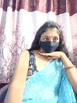 hotsana79 online show from September 19, 2025, 7:54 am