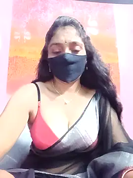 hotsana79 online show from September 29, 2025, 5:18 pm