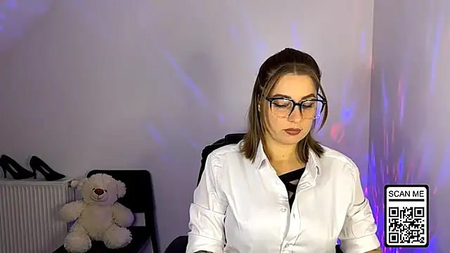 Snapshot of Ruthless_111 chatting on October 16, 2025, 5:25 pm Ruthless 111 online show from October 16, 2025, 5:25 pm