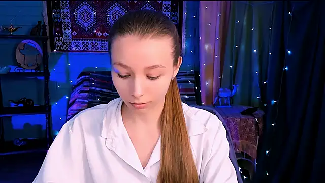 JulieDaniel online show from March 26, 2026, 9:48 am