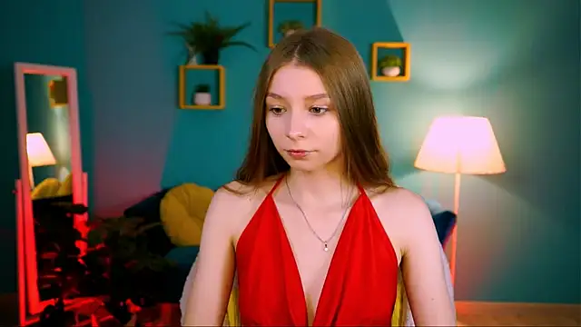 JulieDaniel online show from July 9, 2026, 4:27 am