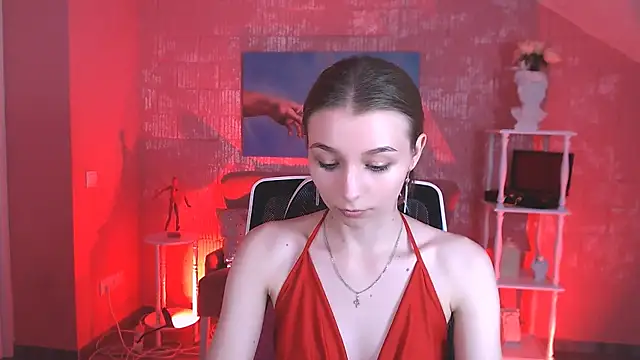 JulieDaniel online show from July 28, 2026, 2:24 pm