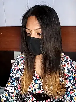 Snapshot of Hot_malika19 chatting on September 22, 2025, 11:12 am Hot malika19 online show from September 22, 2025, 11:12 am