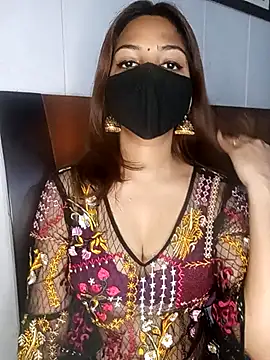 Snapshot of Hot_malika19 chatting on November 5, 2025, 4:01 am Hot malika19 online show from November 5, 2025, 4:01 am