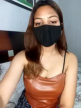 Snapshot of Hot_malika19 chatting on November 22, 2025, 6:18 pm Hot malika19 online show from November 22, 2025, 6:18 pm