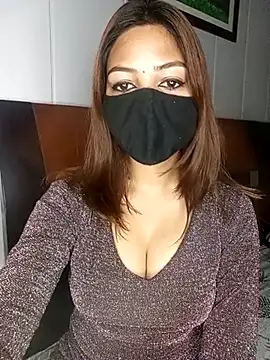 Snapshot of Hot_malika19 chatting on November 23, 2025, 6:35 am Hot malika19 online show from November 23, 2025, 6:35 am