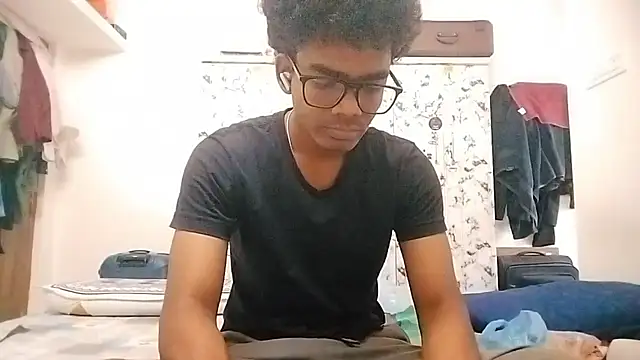 Snapshot of Rahulisagoodguy chatting on November 6, 2025, 10:49 am Rahulisagoodguy online show from November 6, 2025, 10:49 am