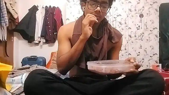 Snapshot of Rahulisagoodguy chatting on December 1, 2025, 10:53 am Rahulisagoodguy online show from December 1, 2025, 10:53 am