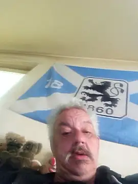 Snapshot of Fonse1860 chatting on May 11, 2026, 7:03 am Fonse1860 online show from May 11, 2026, 7:03 am