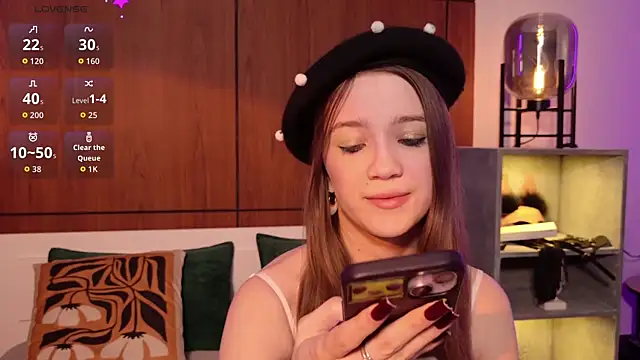Snapshot of Alison_kisss chatting on April 26, 2026, 6:16 pm Alison kisss online show from April 26, 2026, 6:16 pm