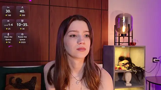 Snapshot of Alison_kisss chatting on May 7, 2026, 4:45 pm Alison kisss online show from May 7, 2026, 4:45 pm