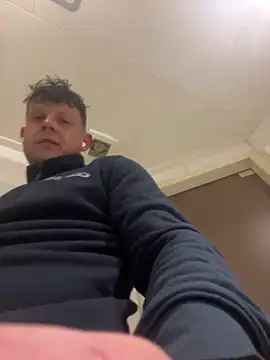 Snapshot of alfarolemmer chatting on March 13, 2026, 8:10 am alfarolemmer online show from March 13, 2026, 8:10 am