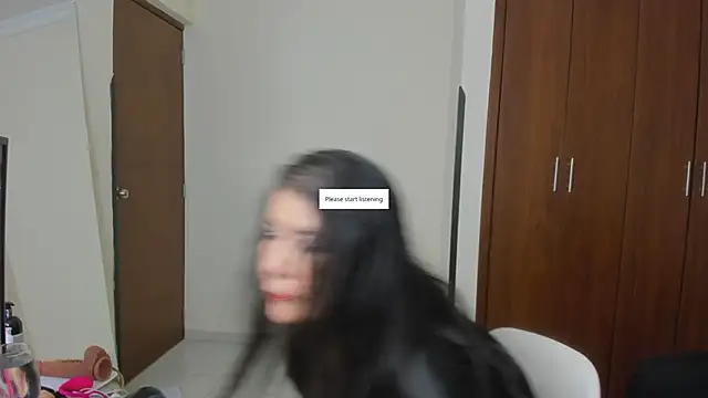 kiraGeiner online show from May 17, 2026, 1:03 am