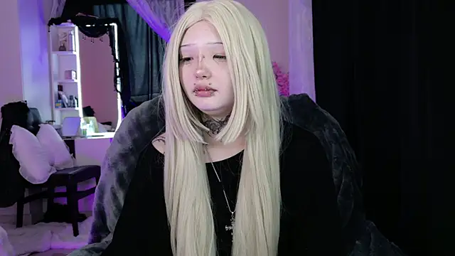 Snapshot of Lein_Bone chatting on May 9, 2026, 12:16 am Lein Bone online show from May 9, 2026, 12:16 am