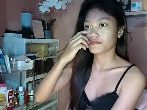 skinny gracie online show from October 3, 2025, 7:27 am