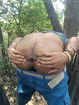 Aeroxx online show from April 1, 2026, 4:35 am