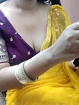 Hot-rima online show from March 9, 2026, 1:53 am