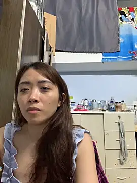 Snapshot of Minee1202 chatting on April 22, 2026, 2:40 pm Minee1202 online show from April 22, 2026, 2:40 pm