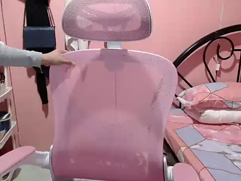 Wynxx online show from October 2, 2025, 9:16 am