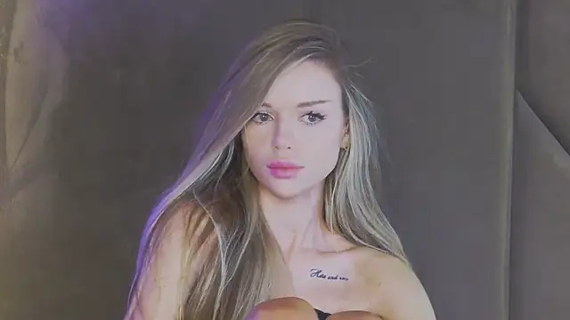 Snapshot of MarilynNova chatting on June 29, 2026, 4:41 am MarilynNova online show from June 29, 2026, 4:41 am