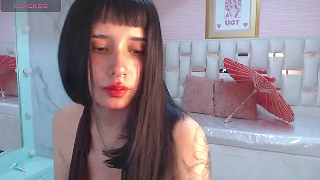 allyssa bellini s online show from November 1, 2025, 8:22 pm