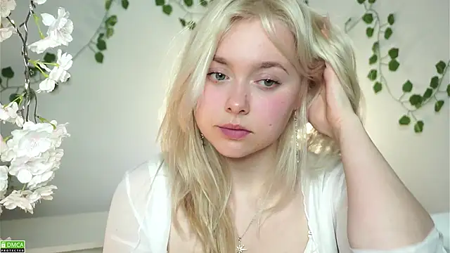 AccaCroyle online show from November 10, 2025, 8:30 pm